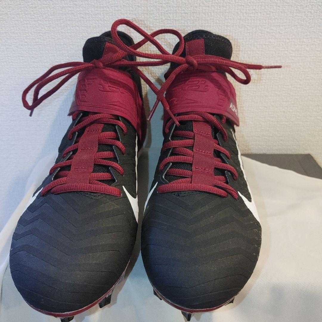 NIKE　フットボール　27.5センチ ブラック×エンジ　ポイント　スパイク