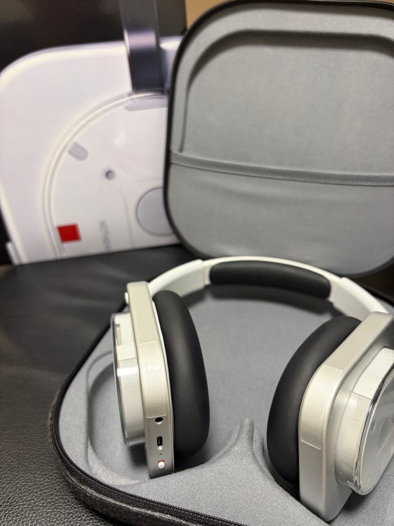 Nothing Headphone (1) ナッシング ヘッドホン