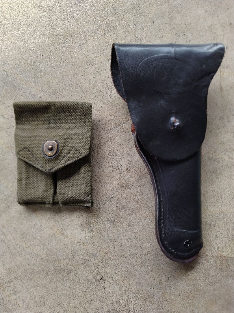 ガバメント用 ホルスター マガジンポーチ