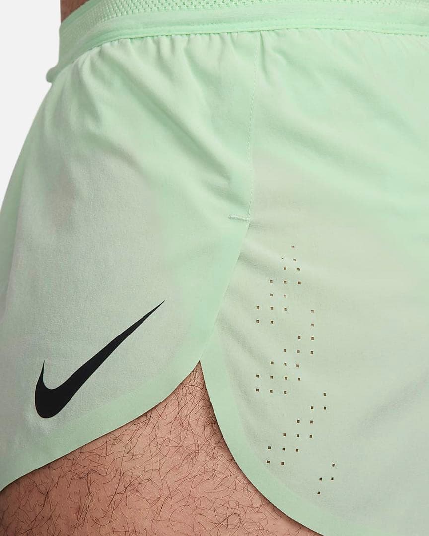 Nike エアロスイフト