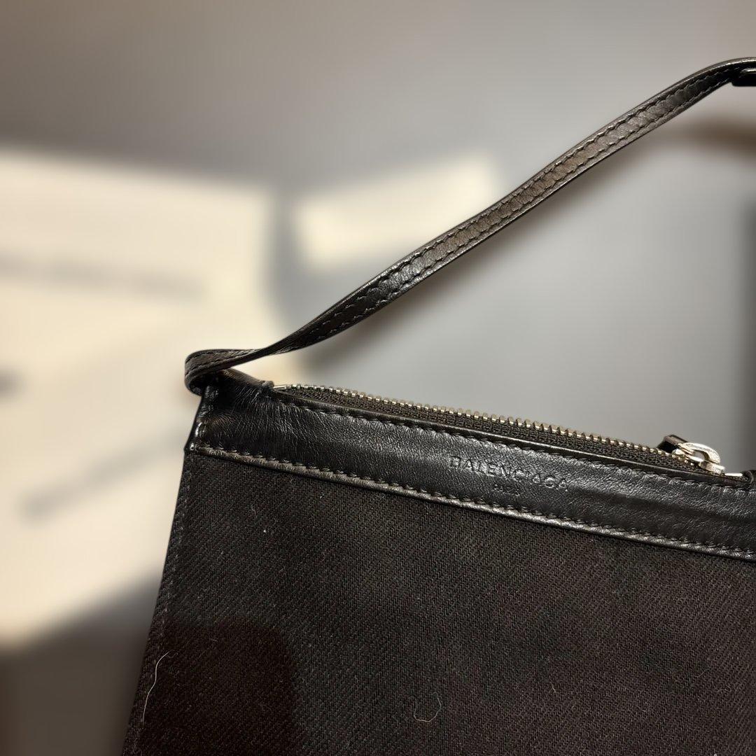 MooChan ✩⡱ 様BALENCIAGA ブラック ショルダーバッグ