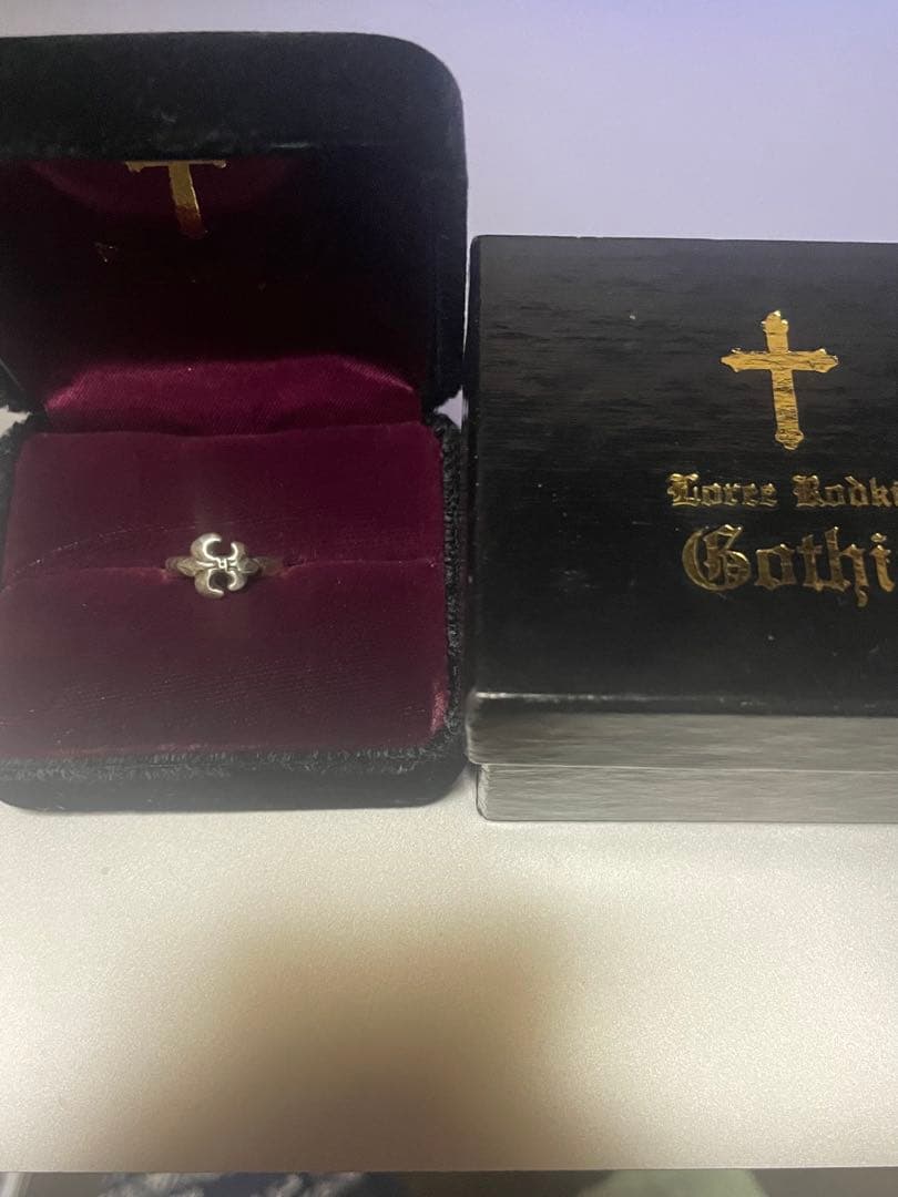 ローリーロドキン　シルバー925フープピアス