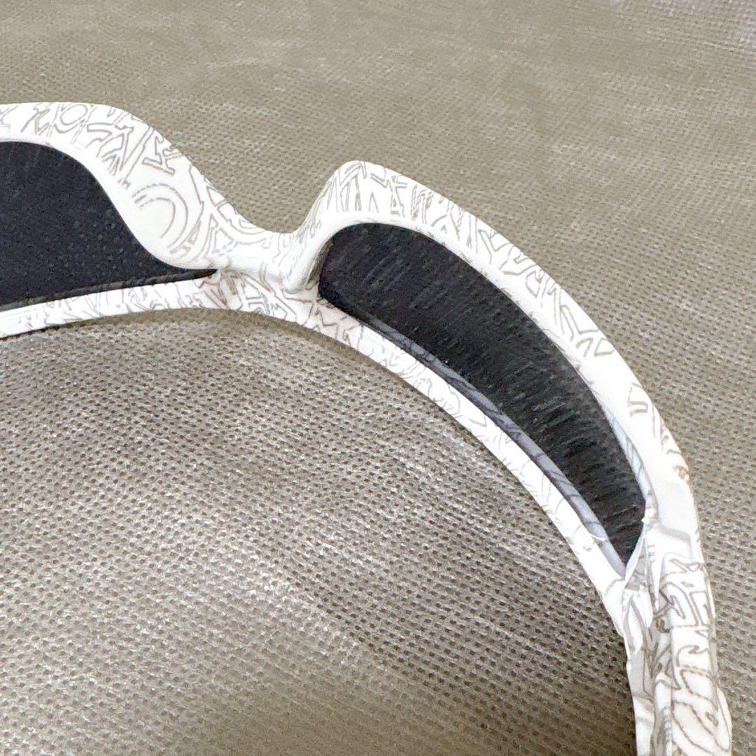 美品　オークリー　Oakley スポーツサングラス ホワイト/ブラック　袋付き