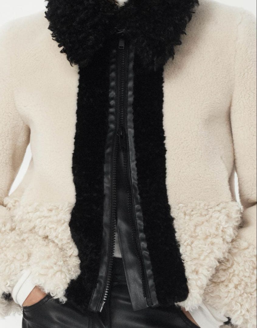 新品タグ付き ZARAパッチワークフェイクファージャケット Sサイズ