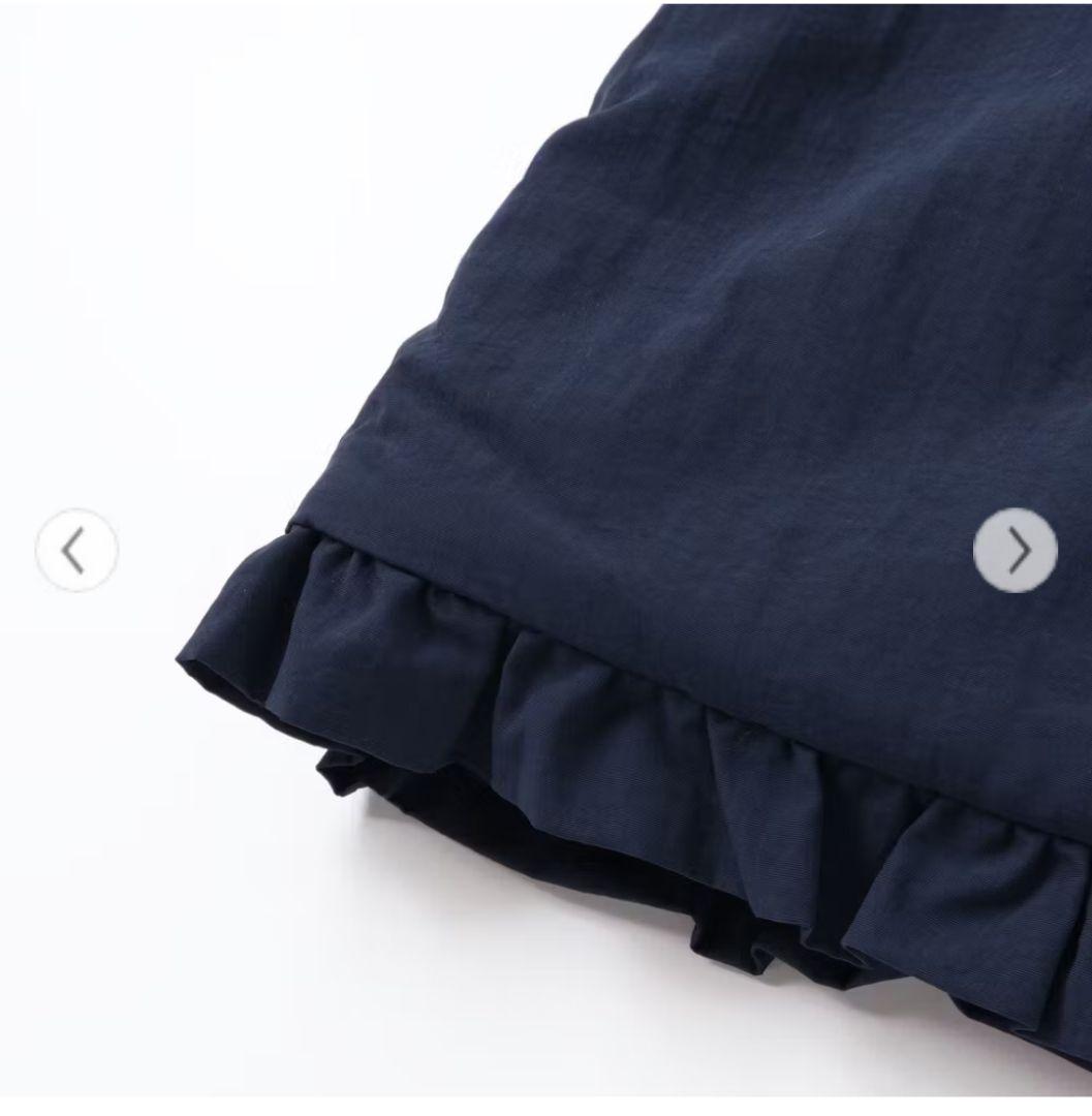 新品　ベベ　ネイビー 150ヴィンテージタフタ裏ファー裾フリルフードブルゾン