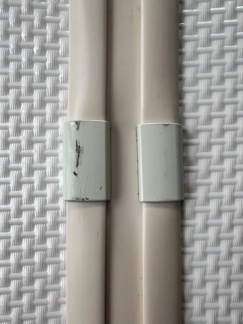 ジュエルナローズ　スーツケース　網かご風　ホワイト