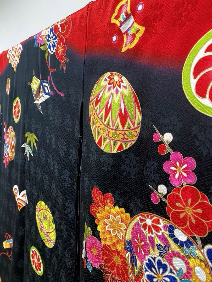 振袖 仮絵羽 舞台衣装 金駒 金彩 紋意匠 正絹 未仕立て品 八掛付き