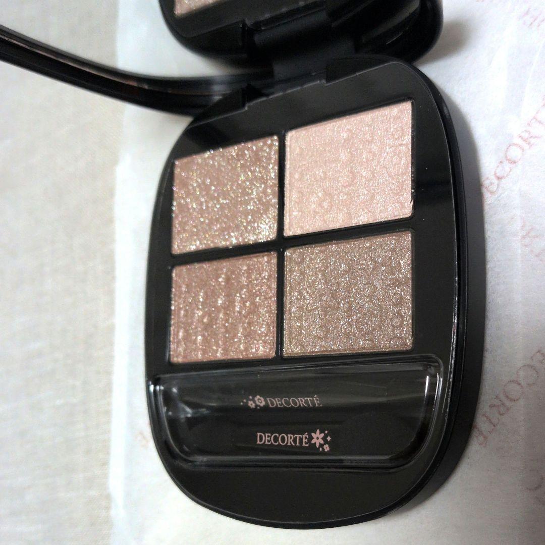 コスメデコルテ エターナルブルームコレクション アイシャドウパレット 08