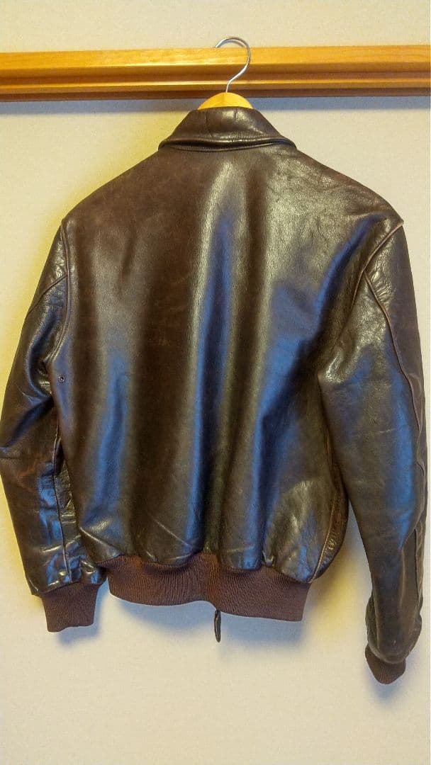 eです。 A2 ミリタリージャケット フライトジャケット 38