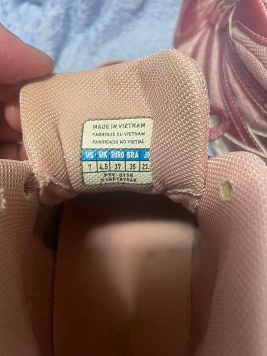 ミズノ　ウエーブダイバース　LG3  23.5 希望価格に変更させて頂きました。