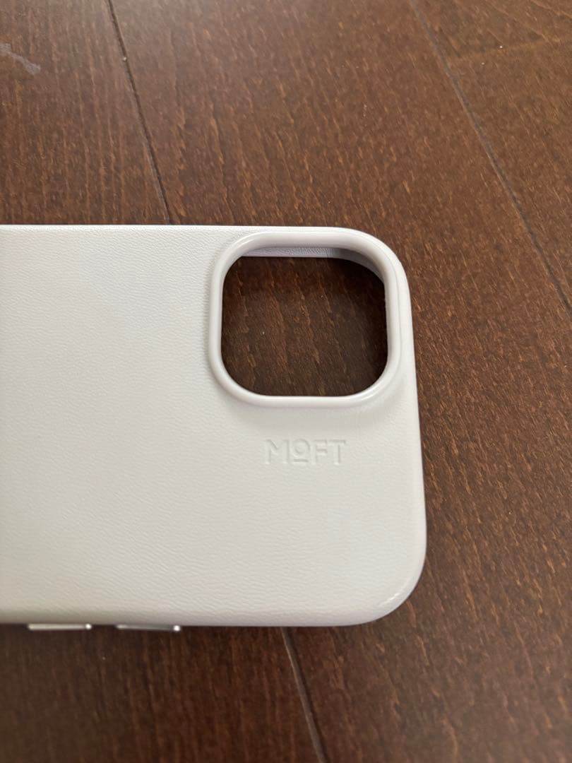 ［美品］iPhone 15ブラック128GB 本体のみ