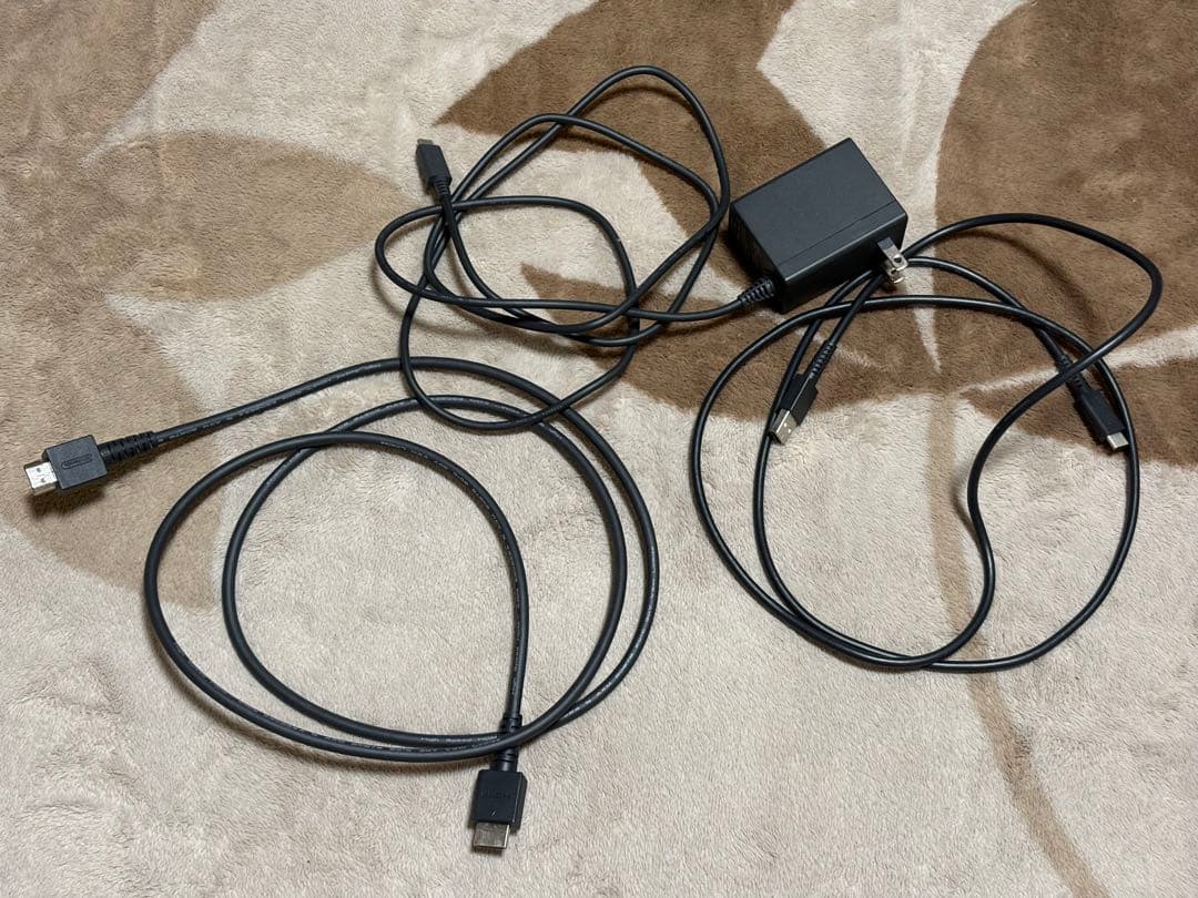 Nintendo Switch 本体 + プロコントローラー＋ ソフト1本