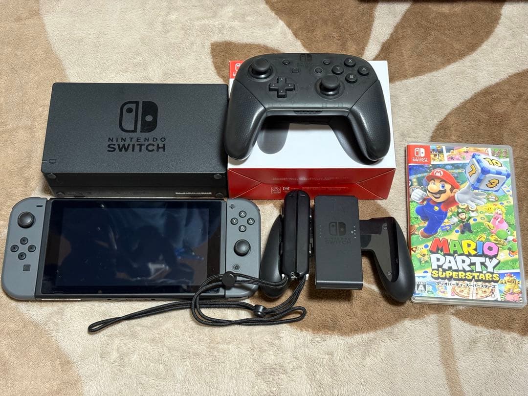 Nintendo Switch 本体 + プロコントローラー＋ ソフト1本