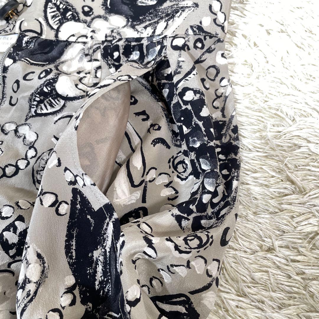 シャネル パールボタン カメリアココマーク総柄 シルク100% キュロットパンツ