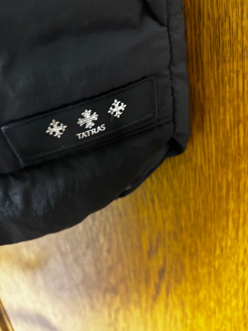 TATRAS 黒 ダウンベスト サイズ03