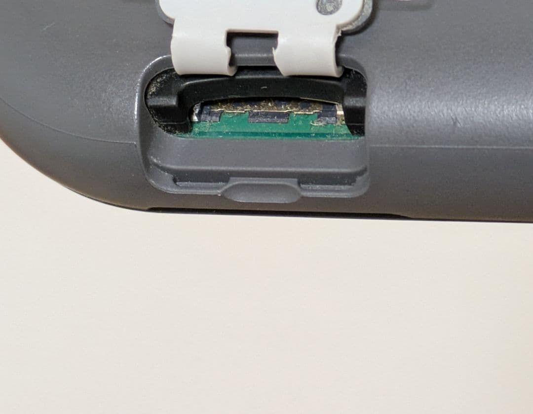 スイッチライト本体 + MicroSDカード32G