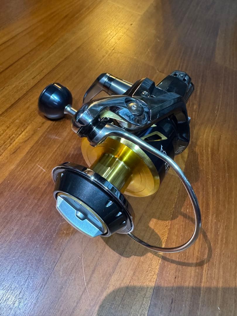 シマノ　13ステラSW8000HG 美品