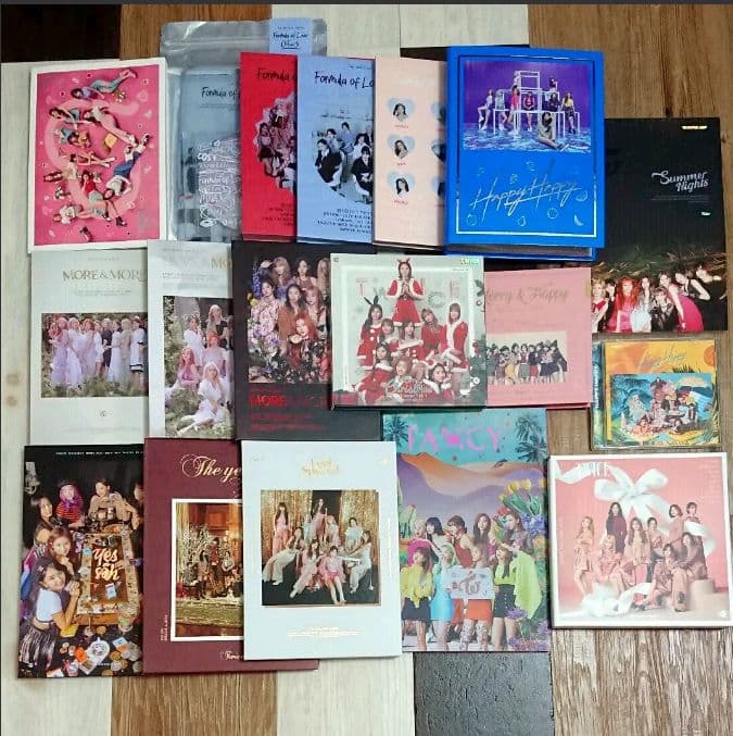 TWICE アルバム CD DVD レア 付属品 セット まとめ売り