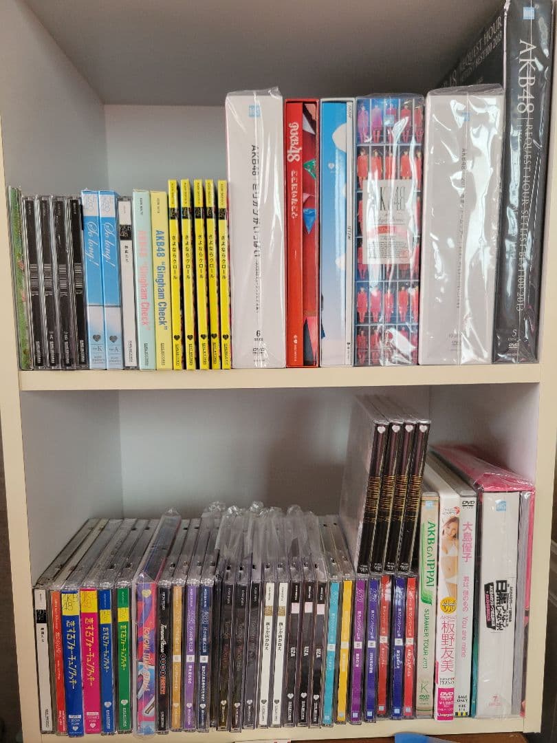 AKB48  CD、Blu-ray、DVD カレンダーポスター 本まとめ売り