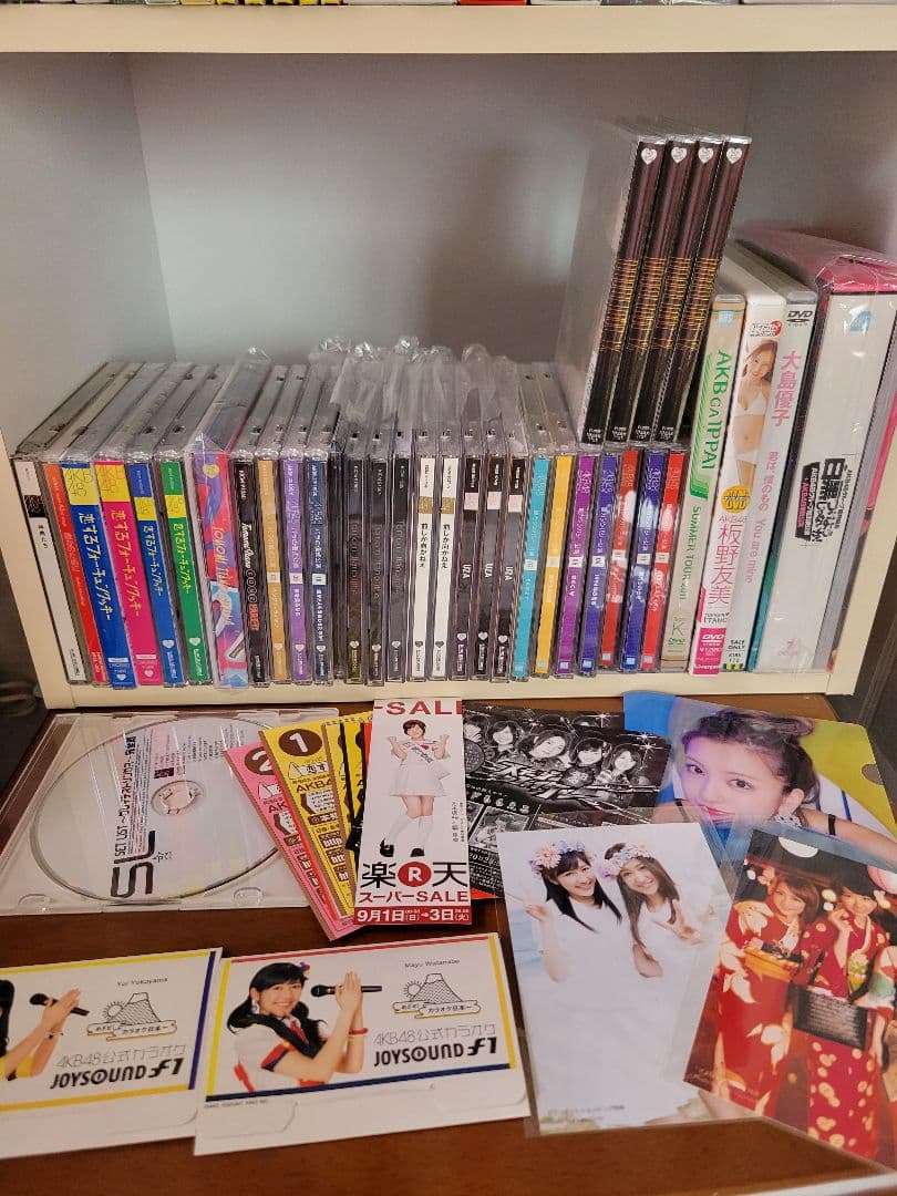 AKB48  CD、Blu-ray、DVD カレンダーポスター 本まとめ売り