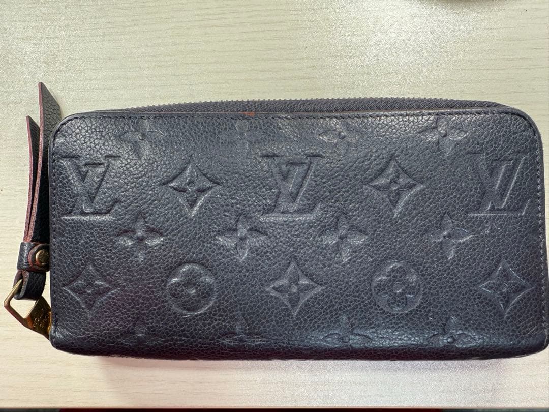 ルイヴィトン 長財布 モノグラム　アンプラント ジッピーウォレット M62121