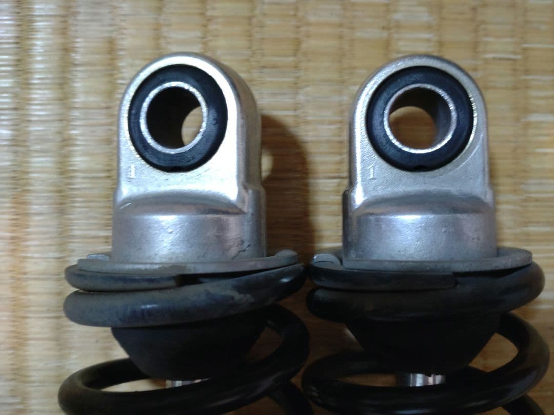 デイトナ リアガスショック リアサス SR400/500