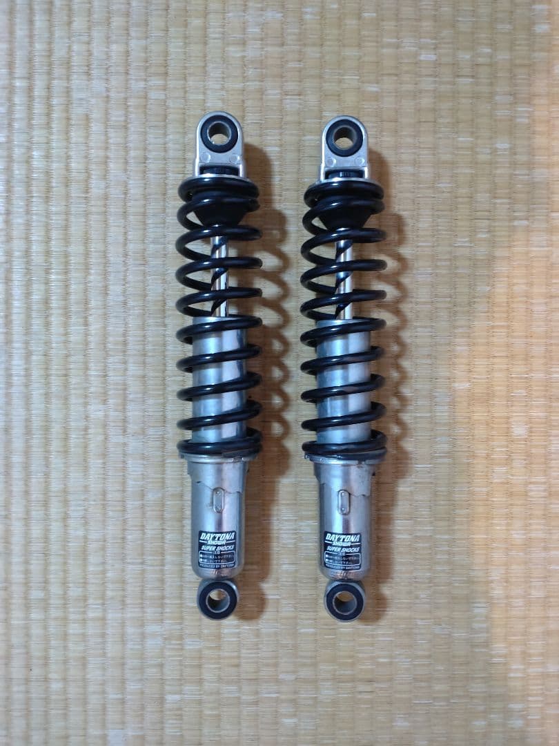 デイトナ リアガスショック リアサス SR400/500