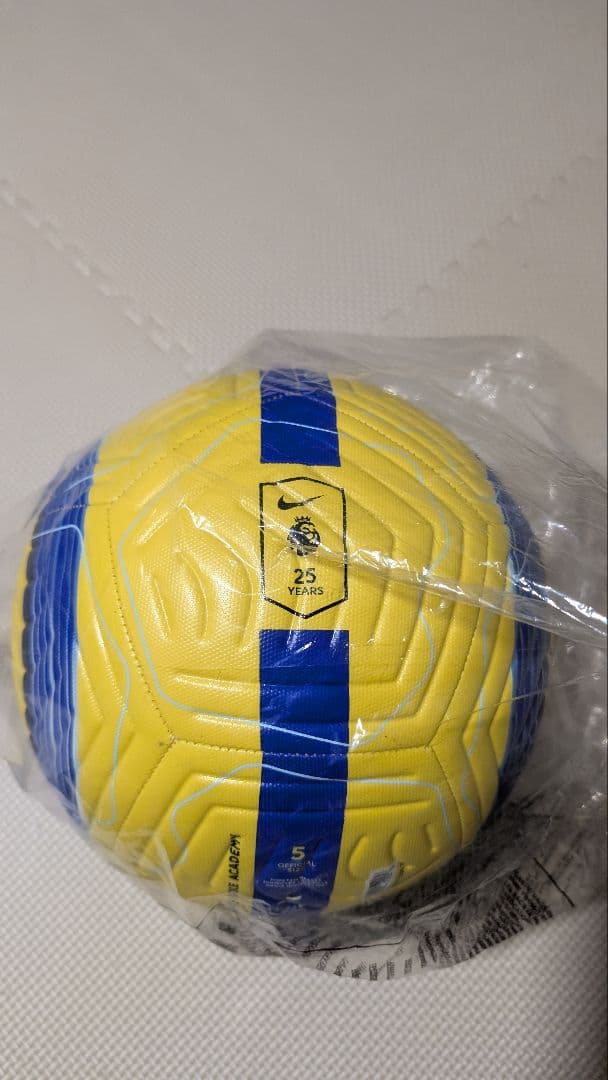 Nike トータル90サッカーボール サイズ5 イエロー/ブルー