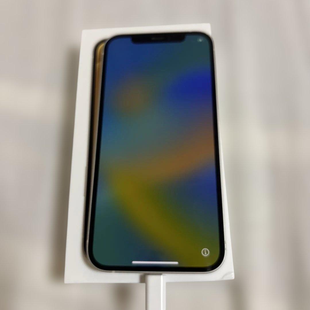iphone 12 64GB ホワイト