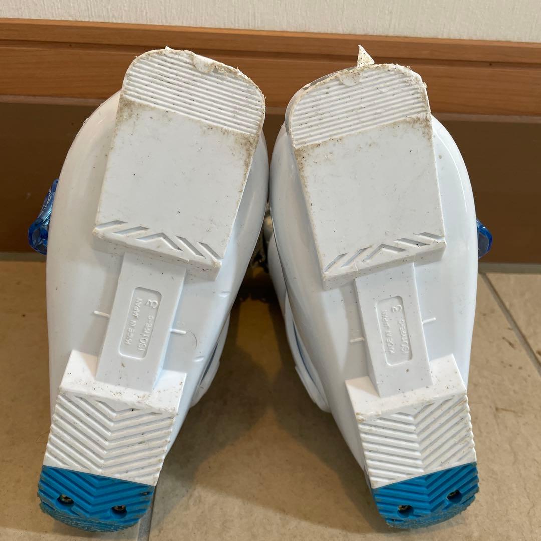 ジュニアスキー4点セット　スキー板　ビンディング　ストック　ブーツ