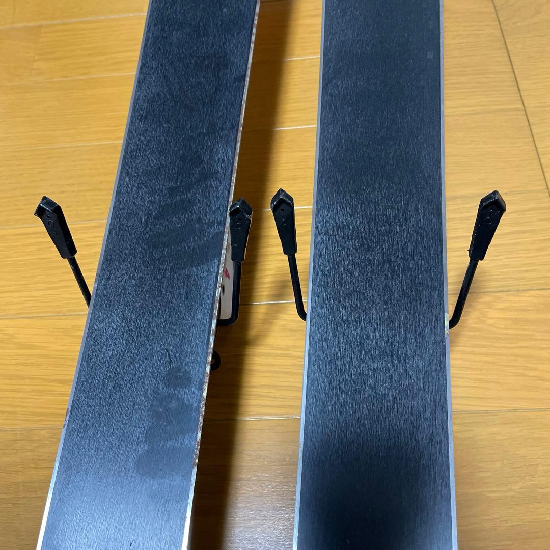 ジュニアスキー4点セット　スキー板　ビンディング　ストック　ブーツ