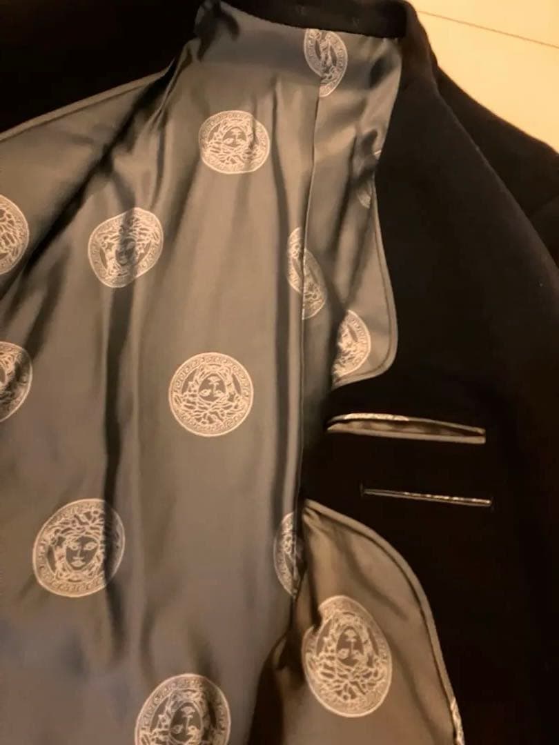 GIANNI VERSACE 黒ロングコート