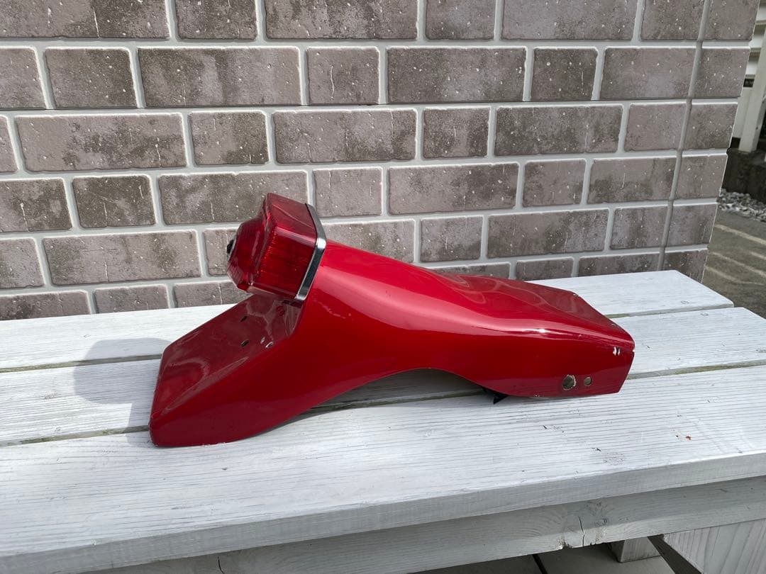 たろうFRPリアフェンダー　cb400f cb750