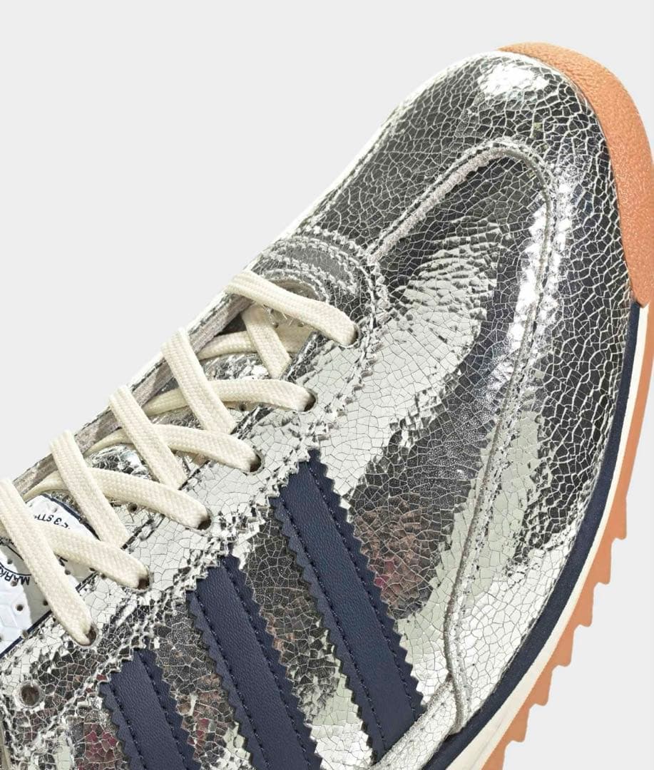 大人気SL72OG adidas スニーカーシルバー　 春ファッションアイテム