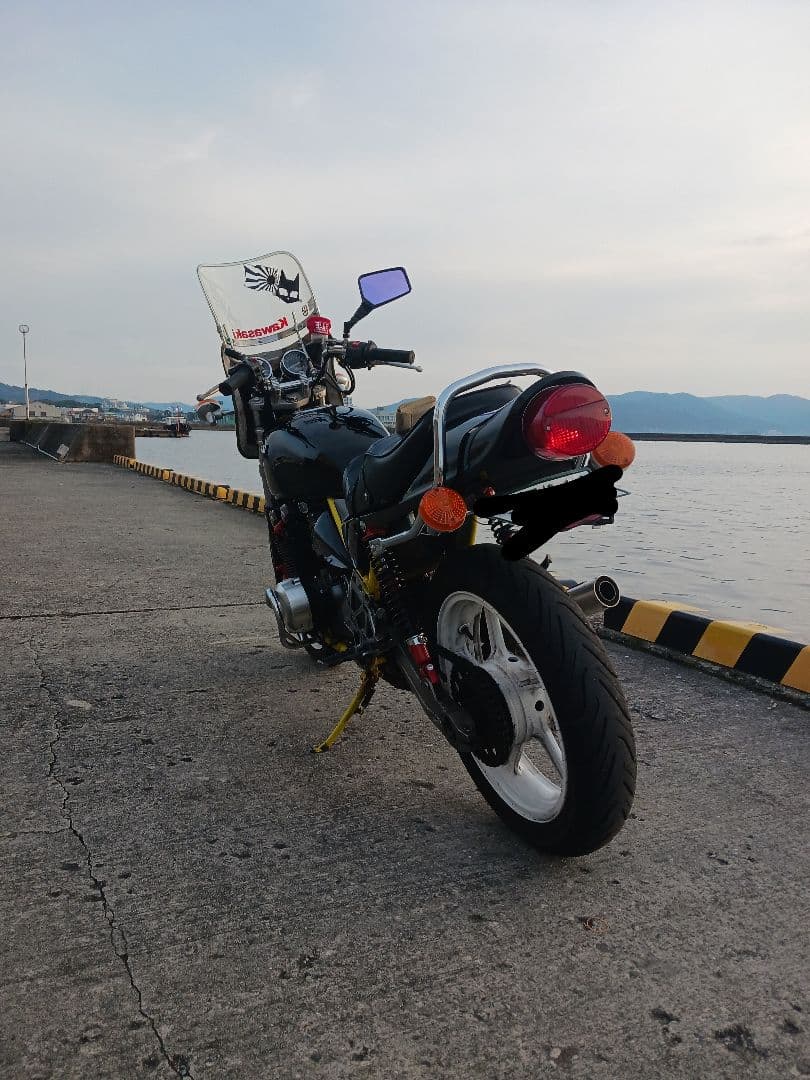 ゼファー400Z IIテールセット