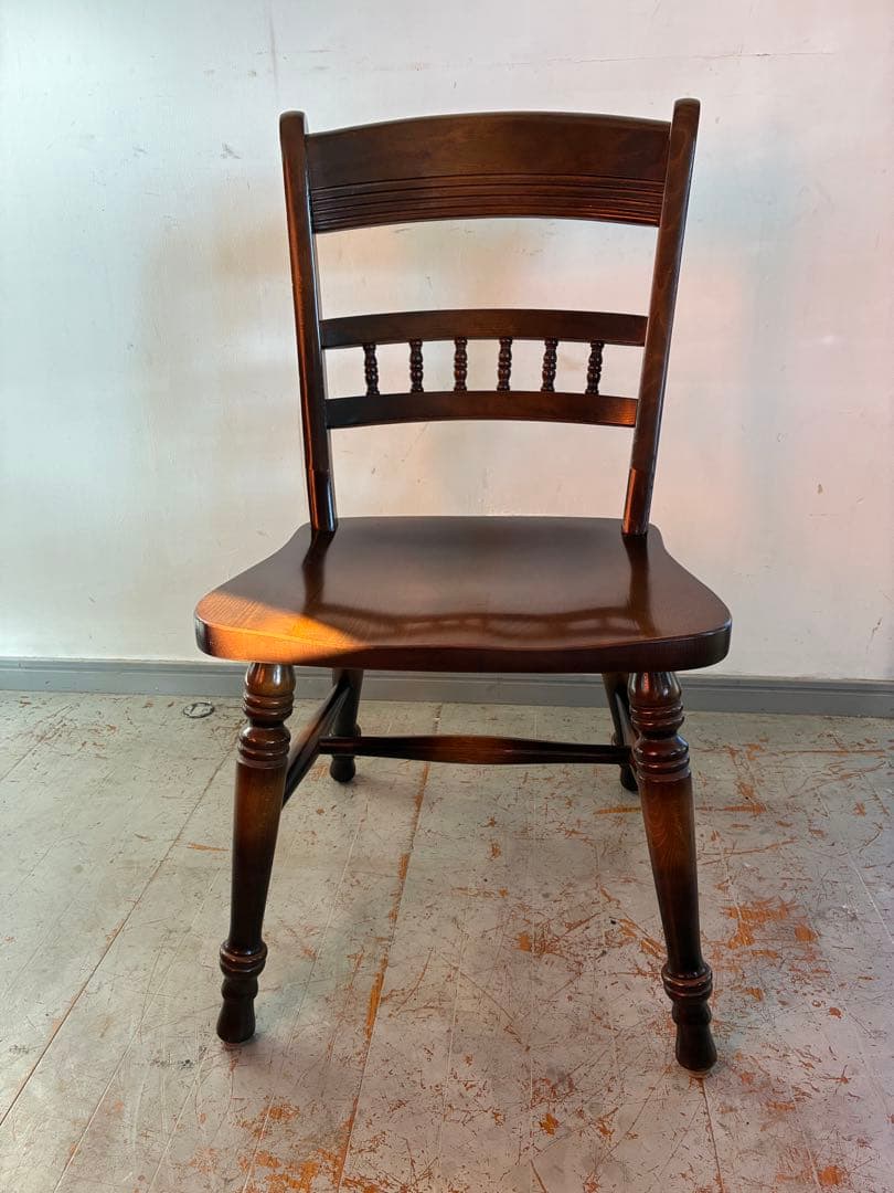 飛騨産業 HIDA キツツキ スピンドル　ダイニングチェア オーク無垢材