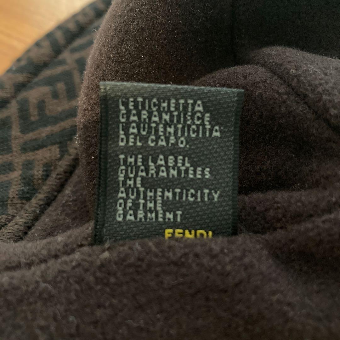 Fendi バケットハット ダークブラウン