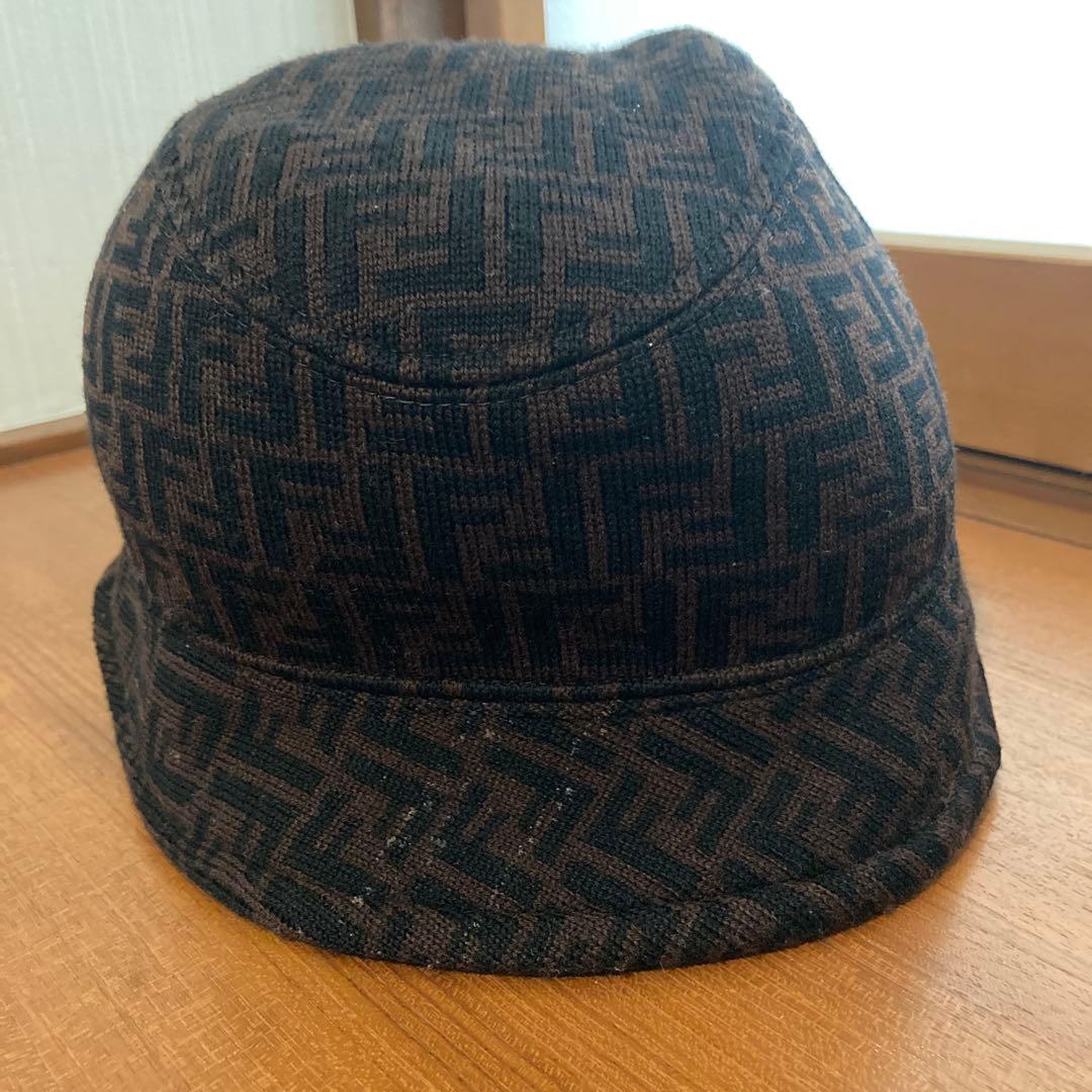 Fendi バケットハット ダークブラウン