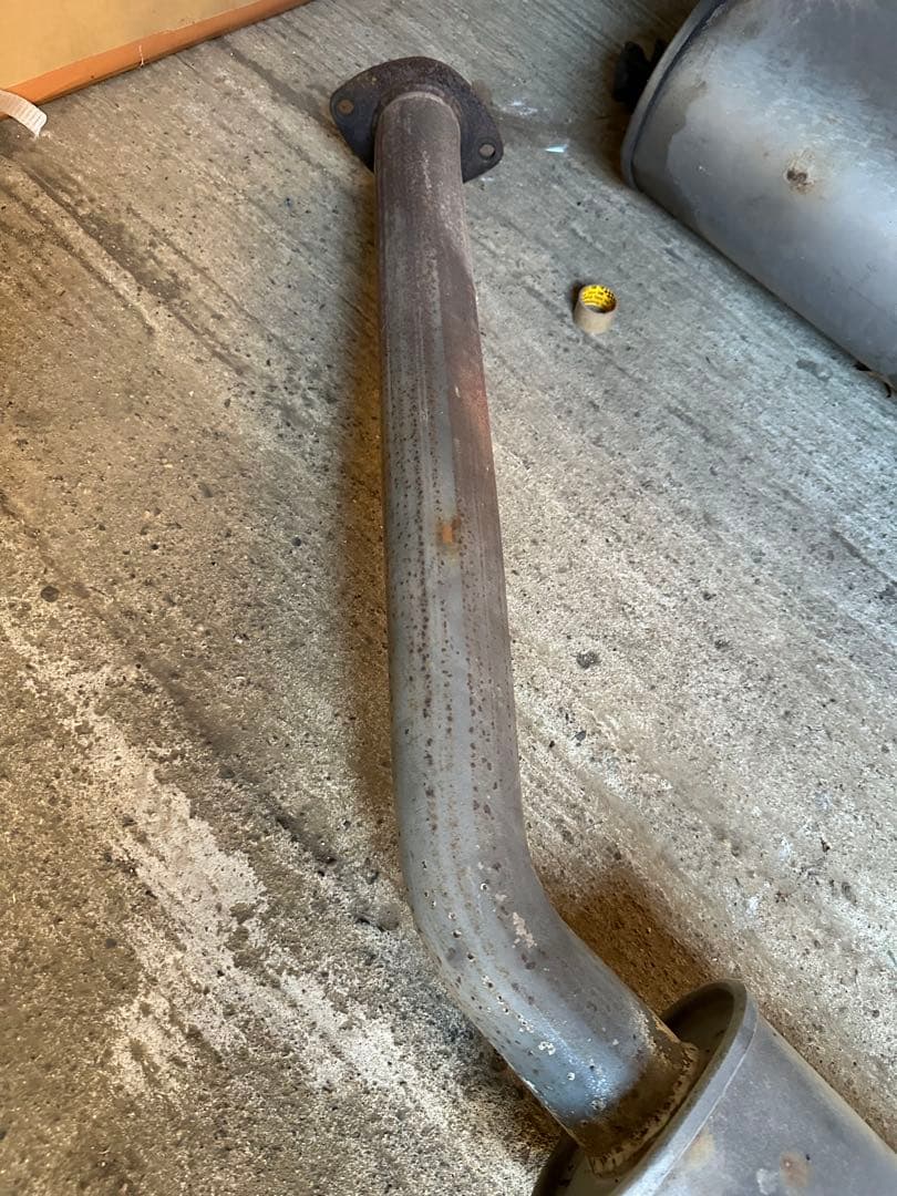 K*u様 チェイサー GX100 TRDマフラー レア？？