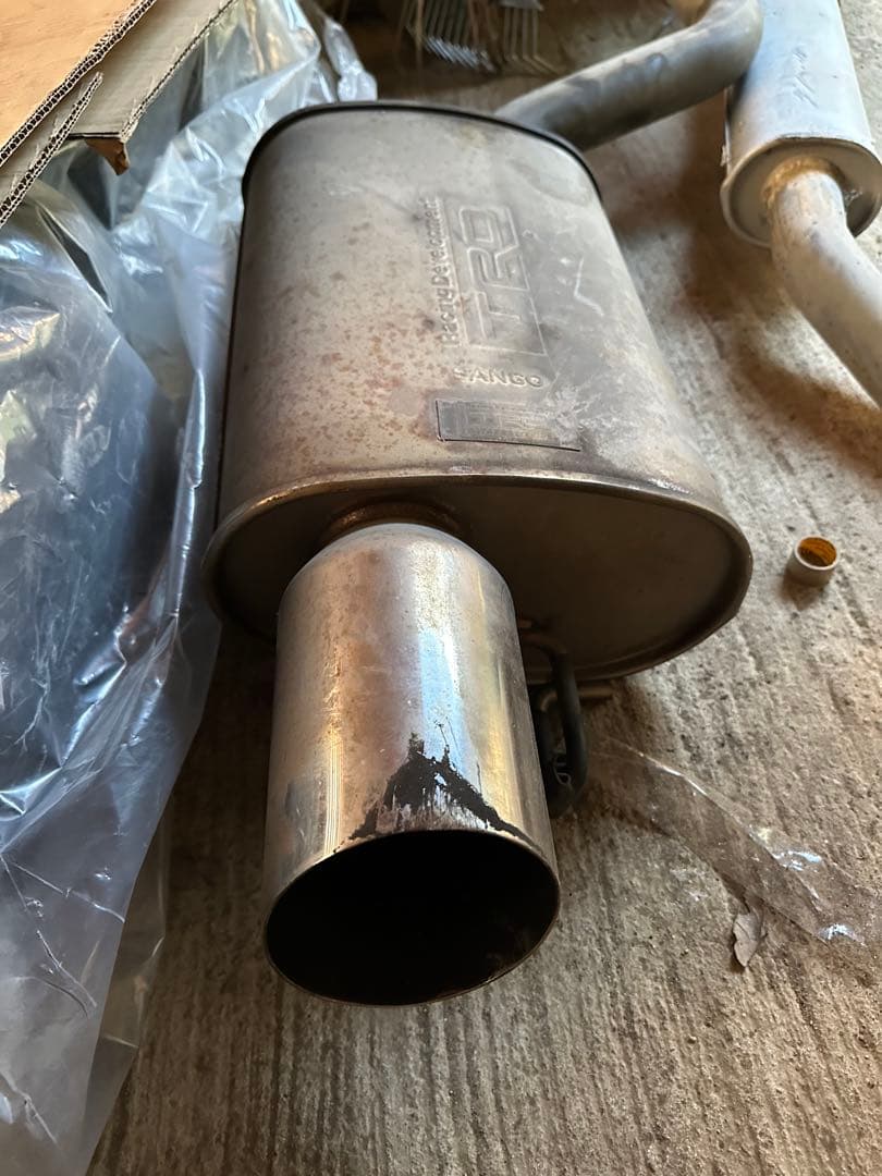 K*u様 チェイサー GX100 TRDマフラー レア？？