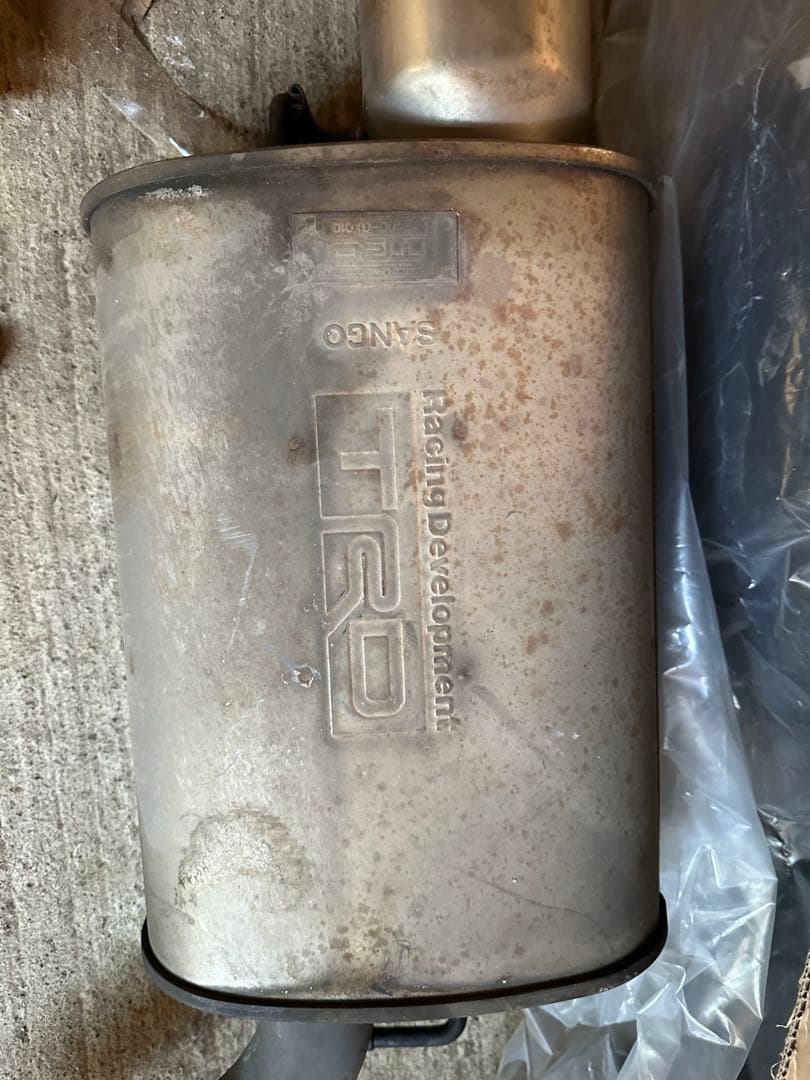 K*u様 チェイサー GX100 TRDマフラー レア？？