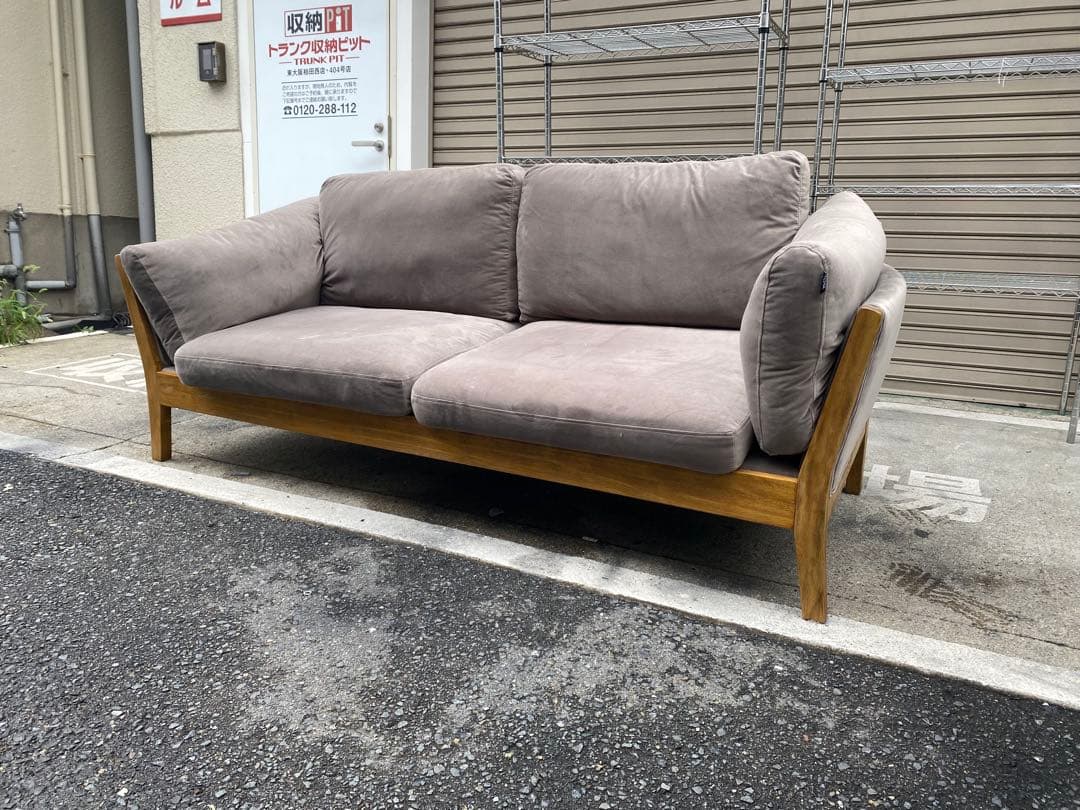 Micro from Def Tech×LOWYA『TS2TB』2.5Pソファ