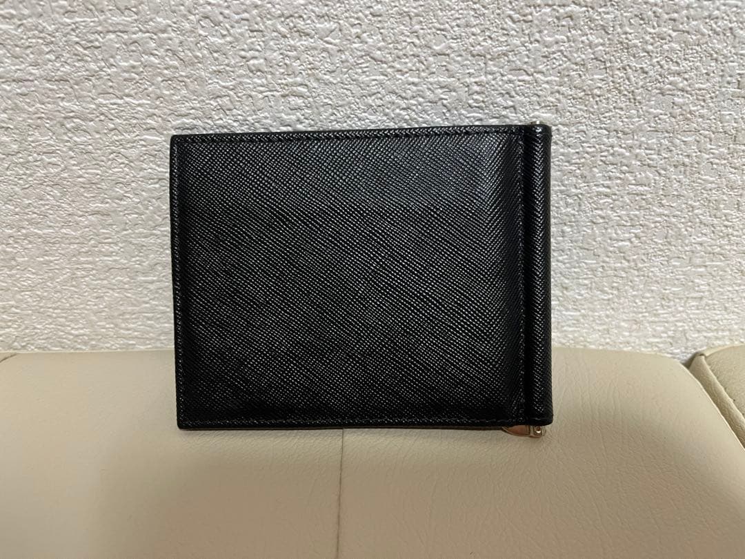 今だけ値下げ‼️PRADA 黒レザー マネークリップ