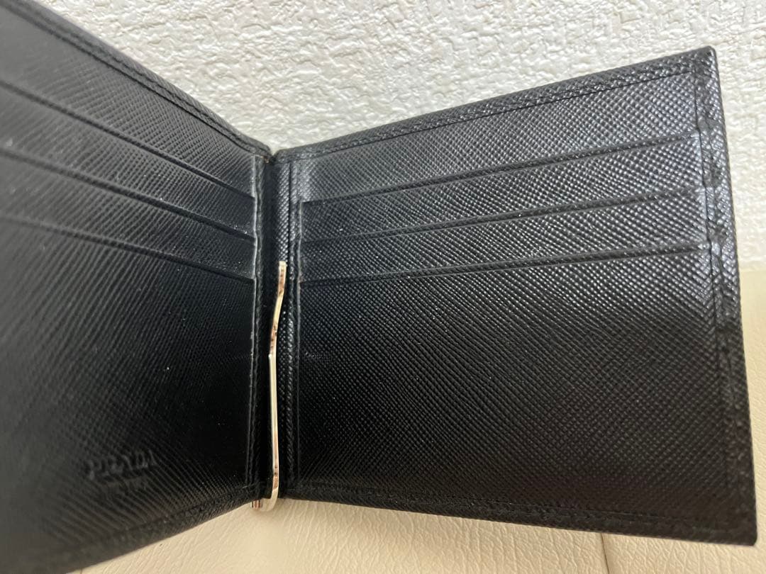 今だけ値下げ‼️PRADA 黒レザー マネークリップ