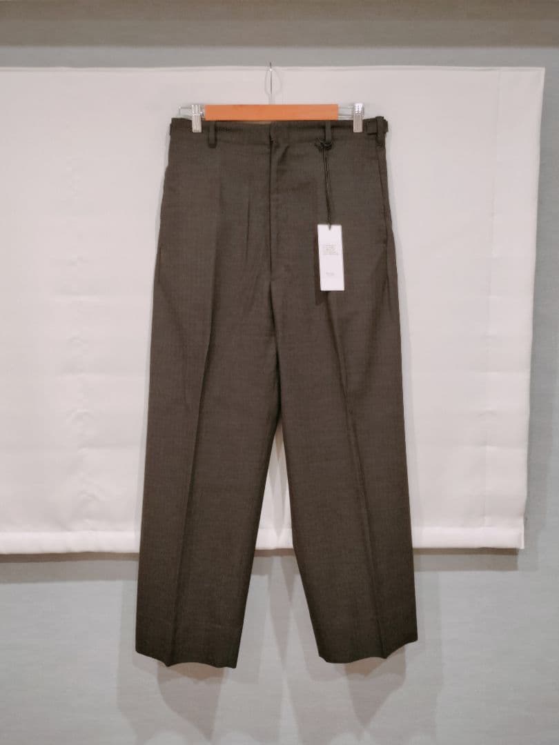 ets.materiaux ceremony pants チャコール