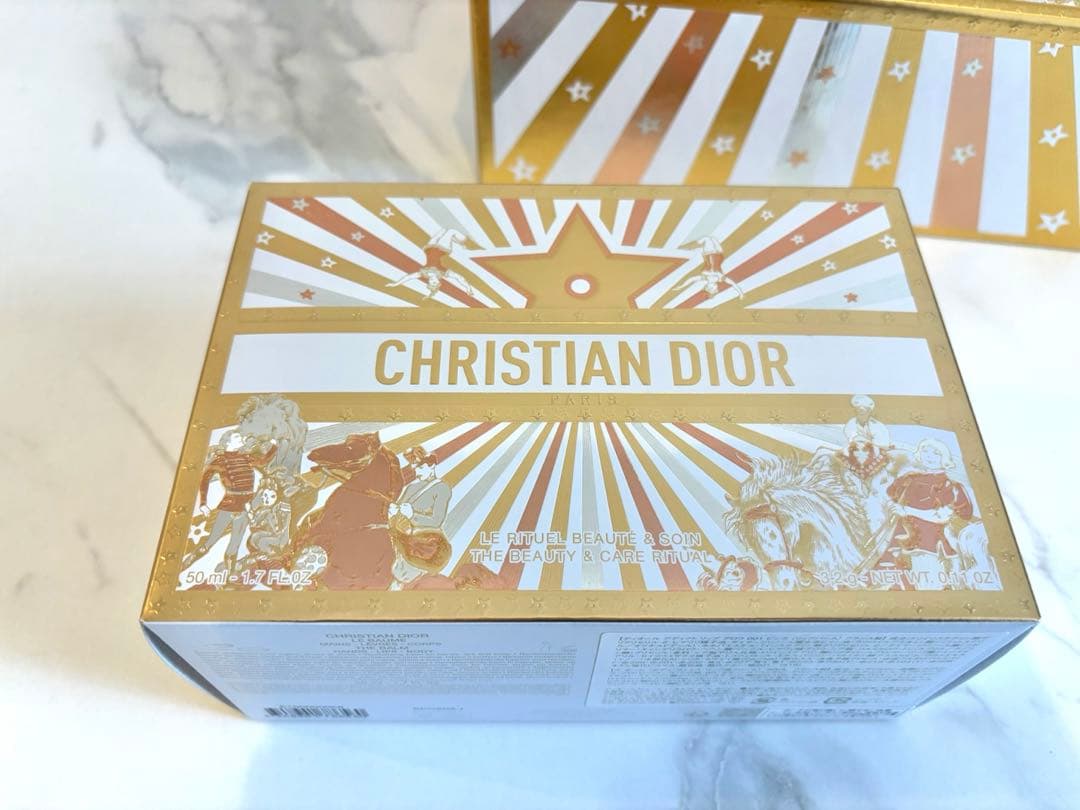 Christian Dior クリスマスコフレ2025