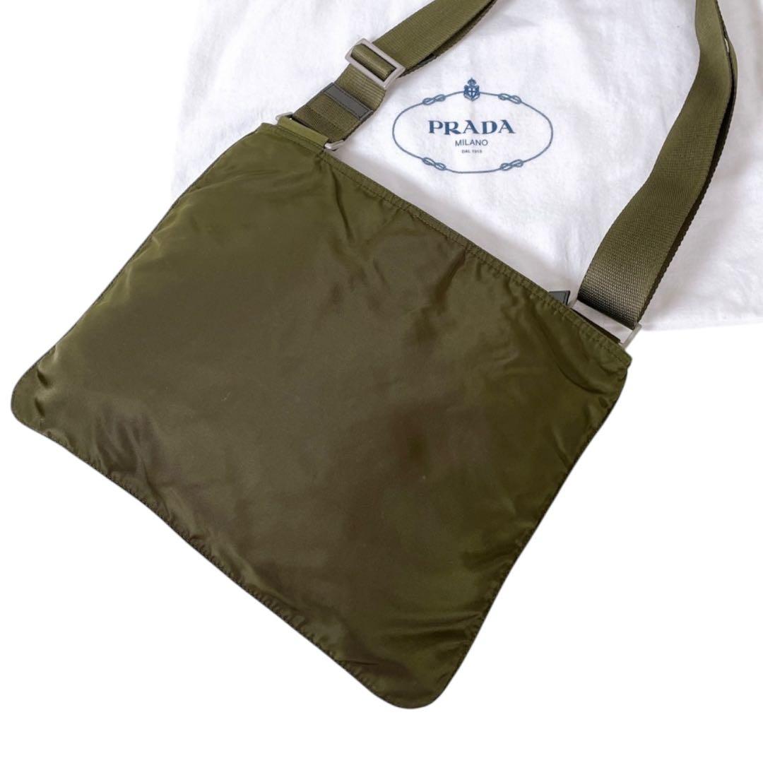 プラダ　ナイロン　三角ロゴ　ショルダーバッグ　サコッシュ　カーキ　 4508-1
