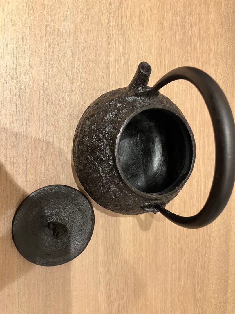 小さい鉄瓶　新品未使用　山形　鋳物　0.5リットル