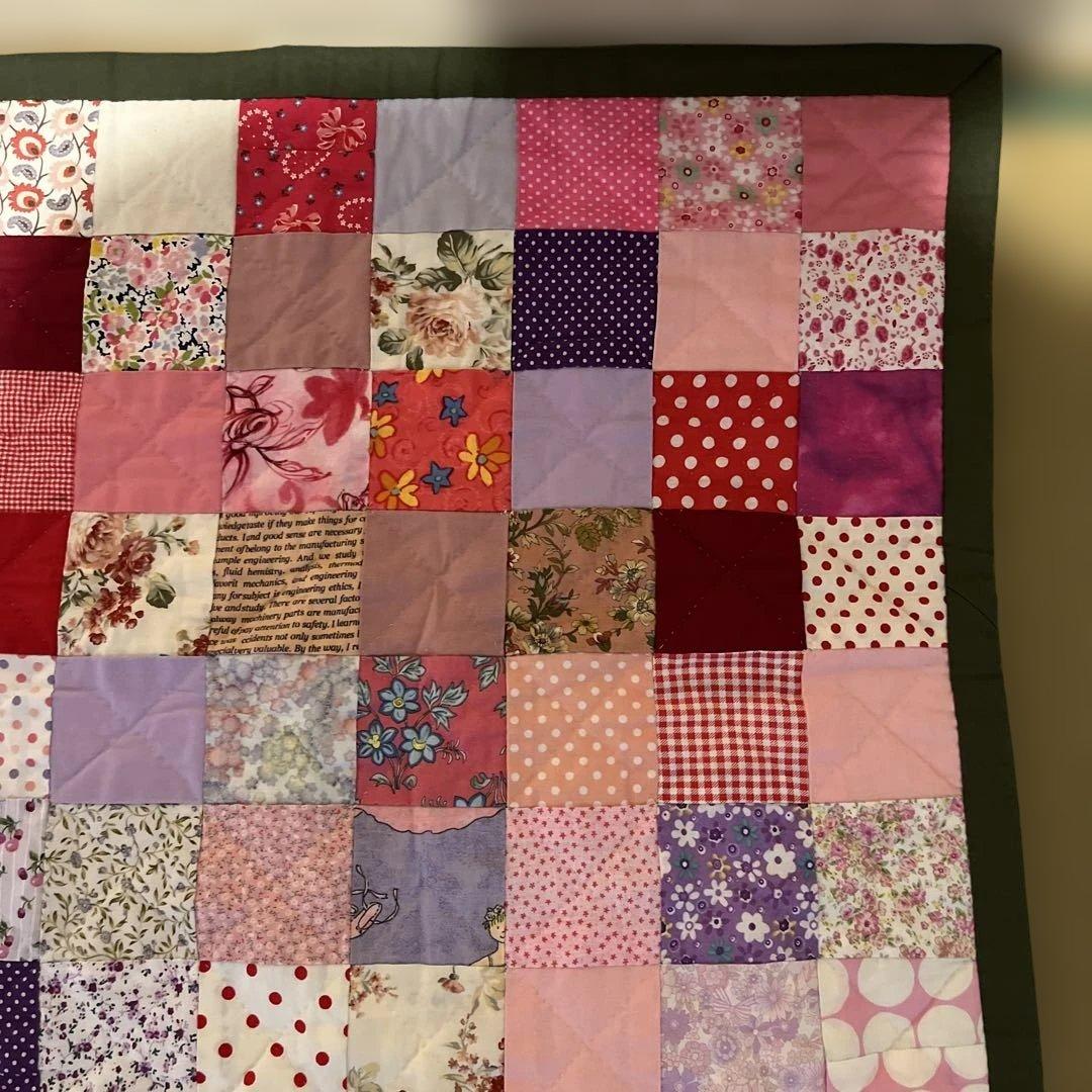 値下げ！手縫いパッチワーク　ベッドカバー(特大)　230×130㎝ おまけ付き