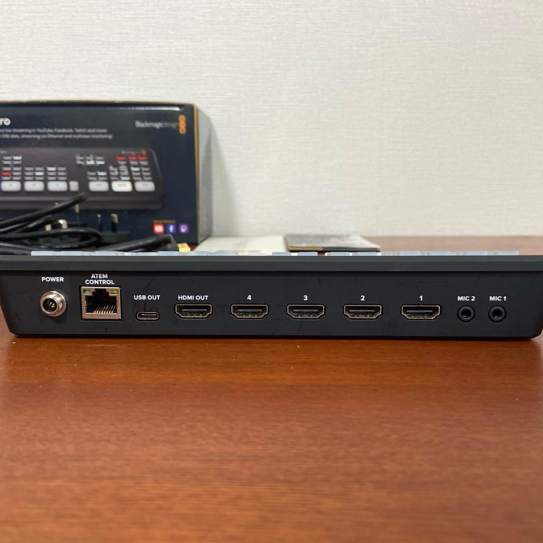 ATEM Mini Pro ビデオスイッチャー